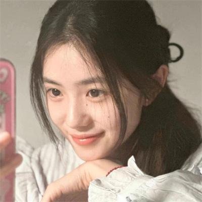 扭秧歌的春天海报