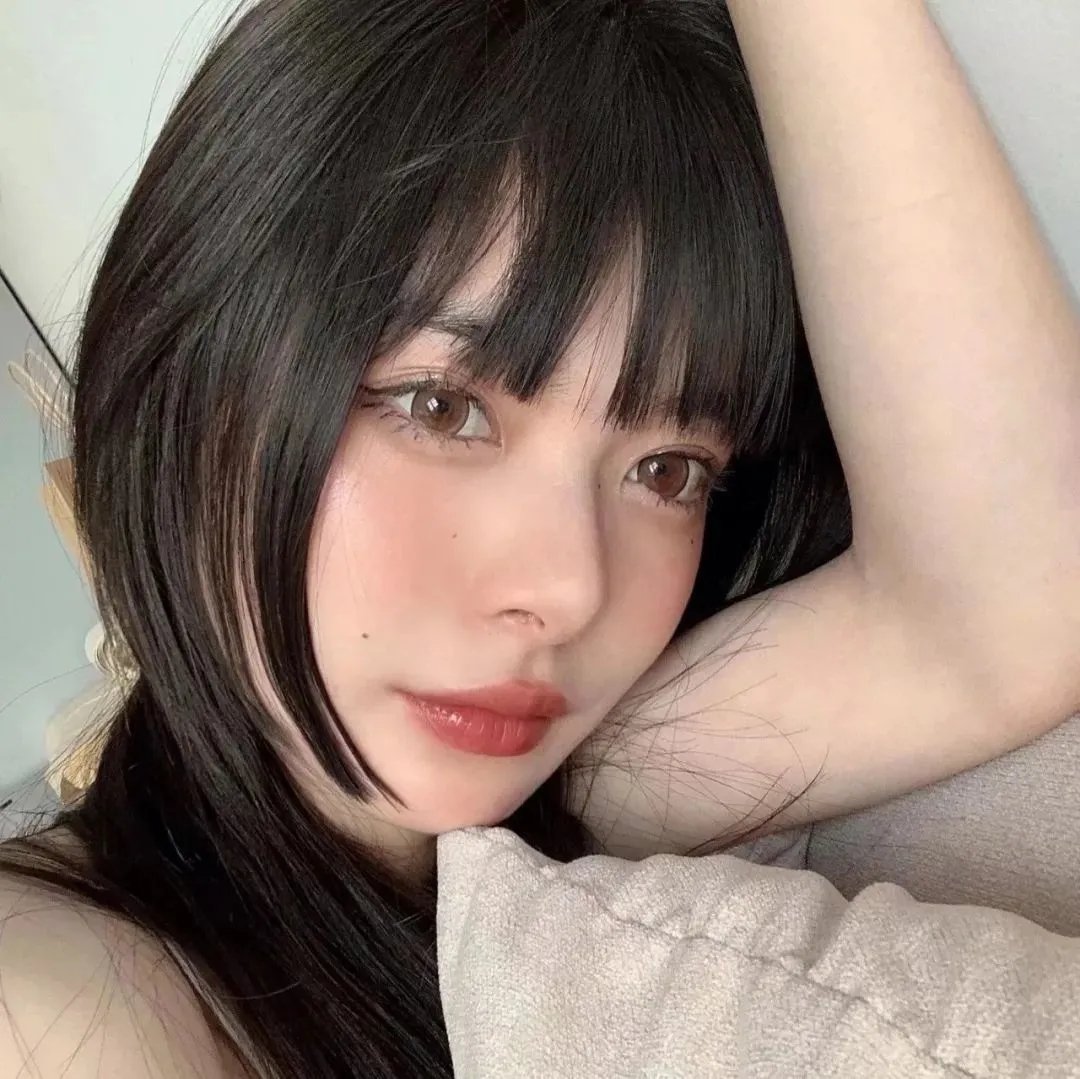 星云结晶海报